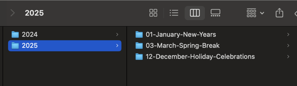 folder structure to organize family memories online